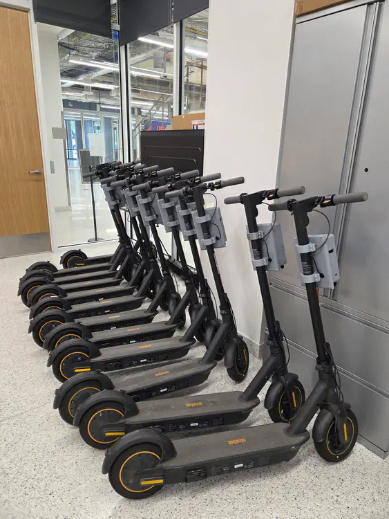 ScooterLab e-scooters with onboard sensing units
